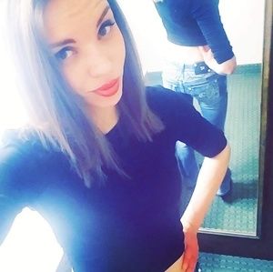 Meet your Posher, Jaclynn